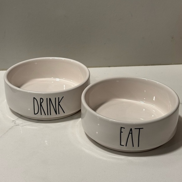 Rae Dunn White Pet Bowl Set - Picture 4 of 8